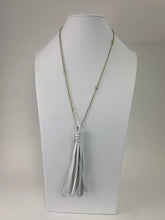 Load image into Gallery viewer, Tassel Necklace White Leather
